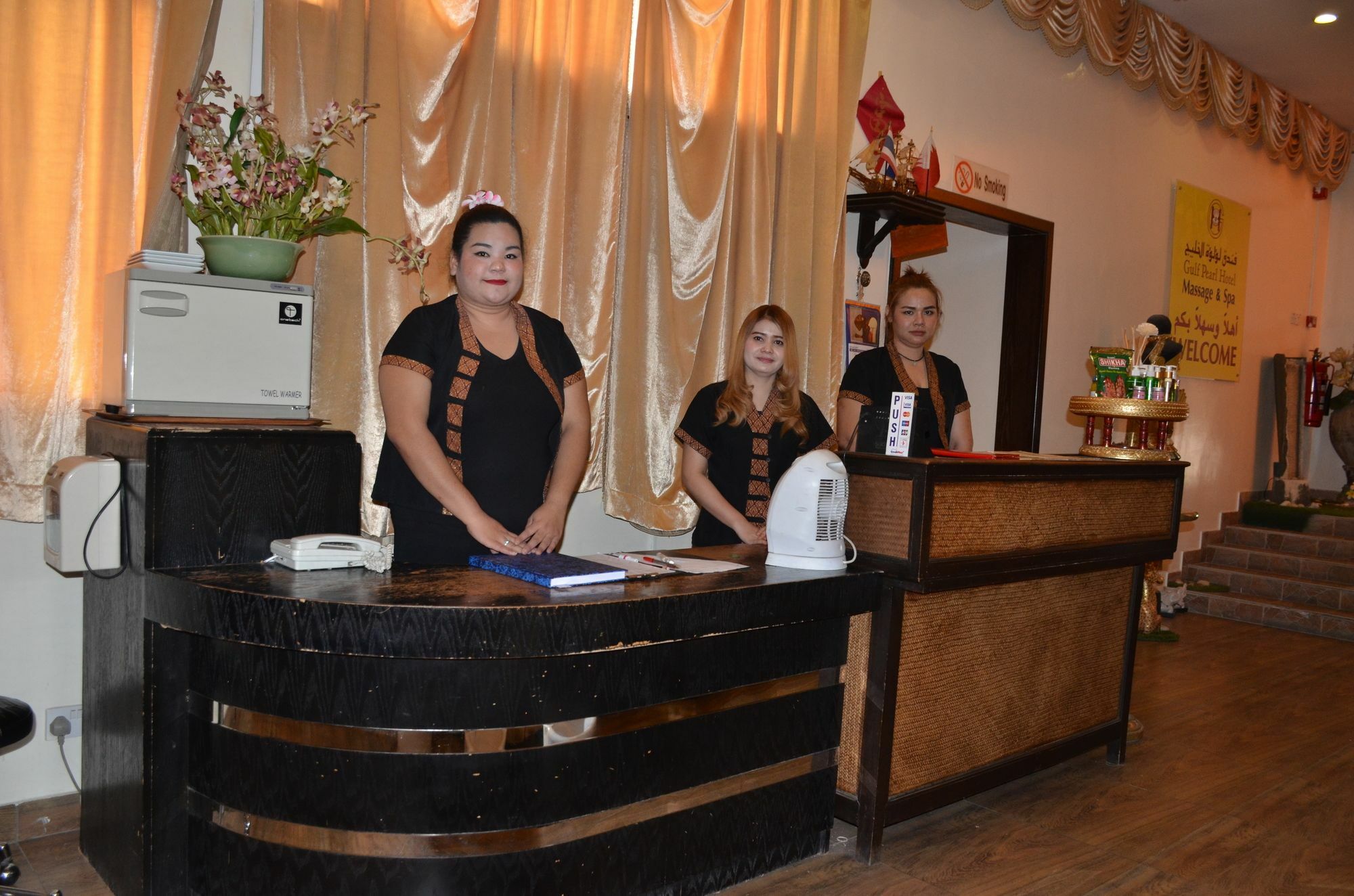 Gulf Pearl Hotel Манама Экстерьер фото