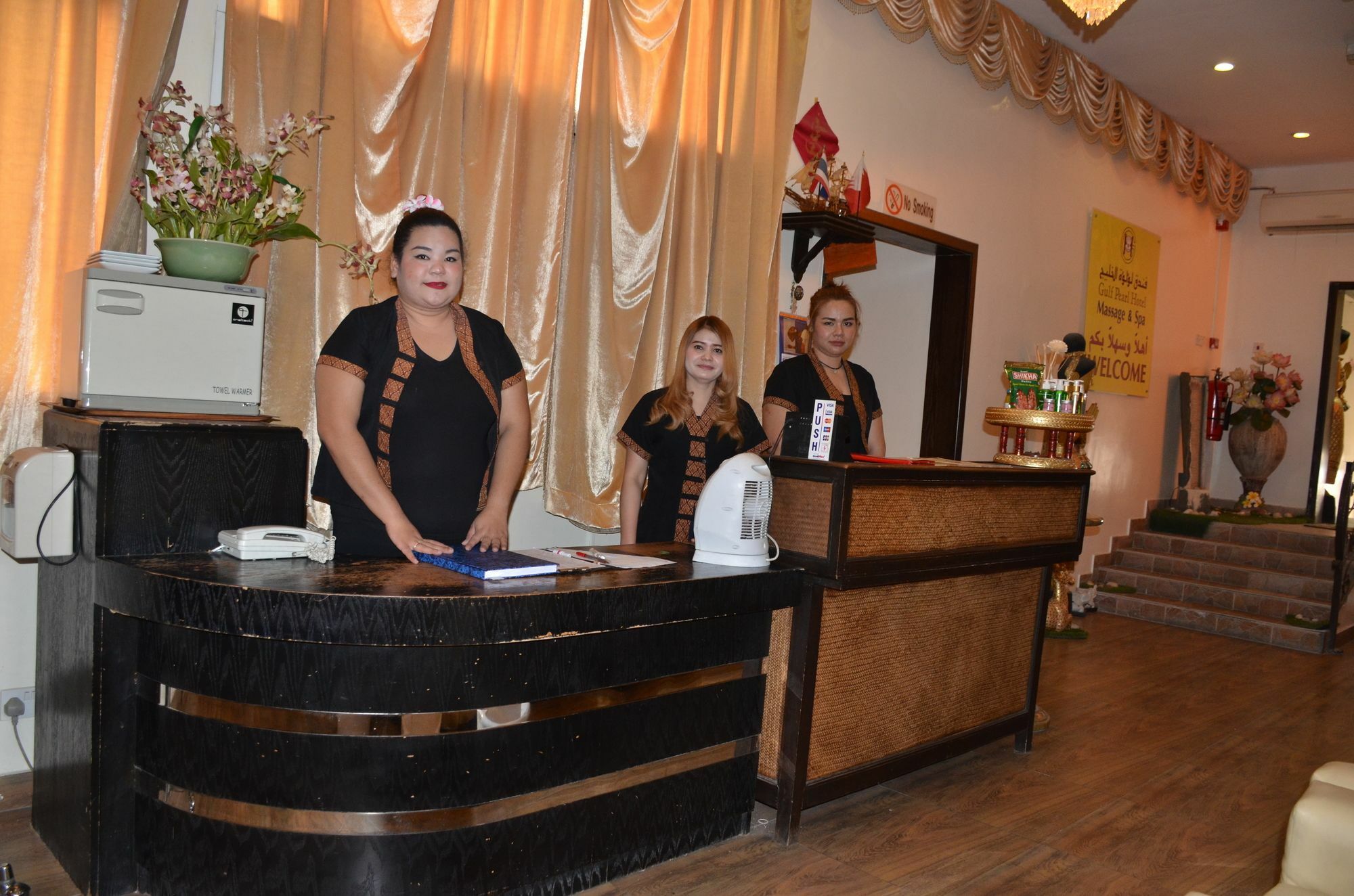 Gulf Pearl Hotel Манама Экстерьер фото
