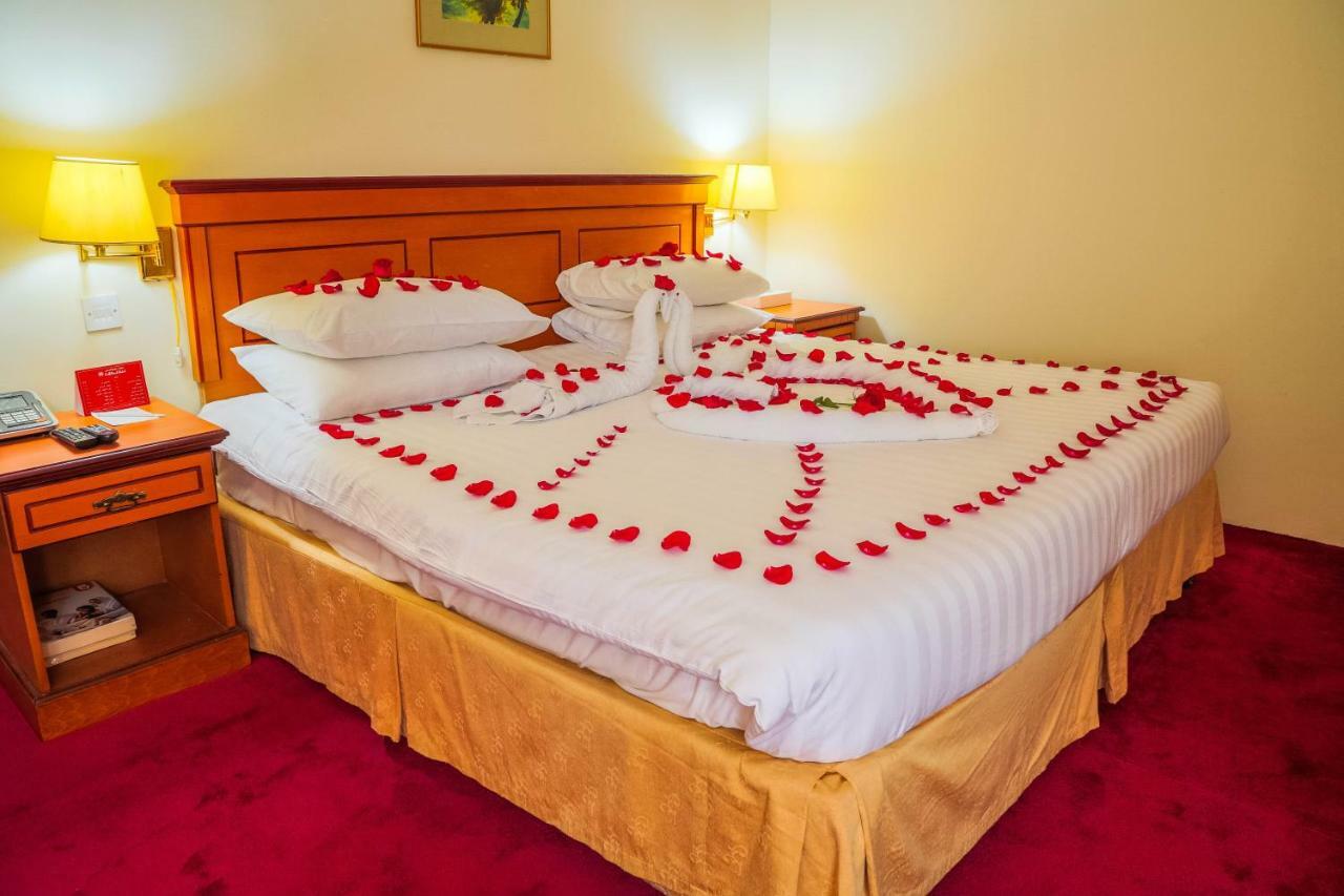 Gulf Pearl Hotel Манама Экстерьер фото