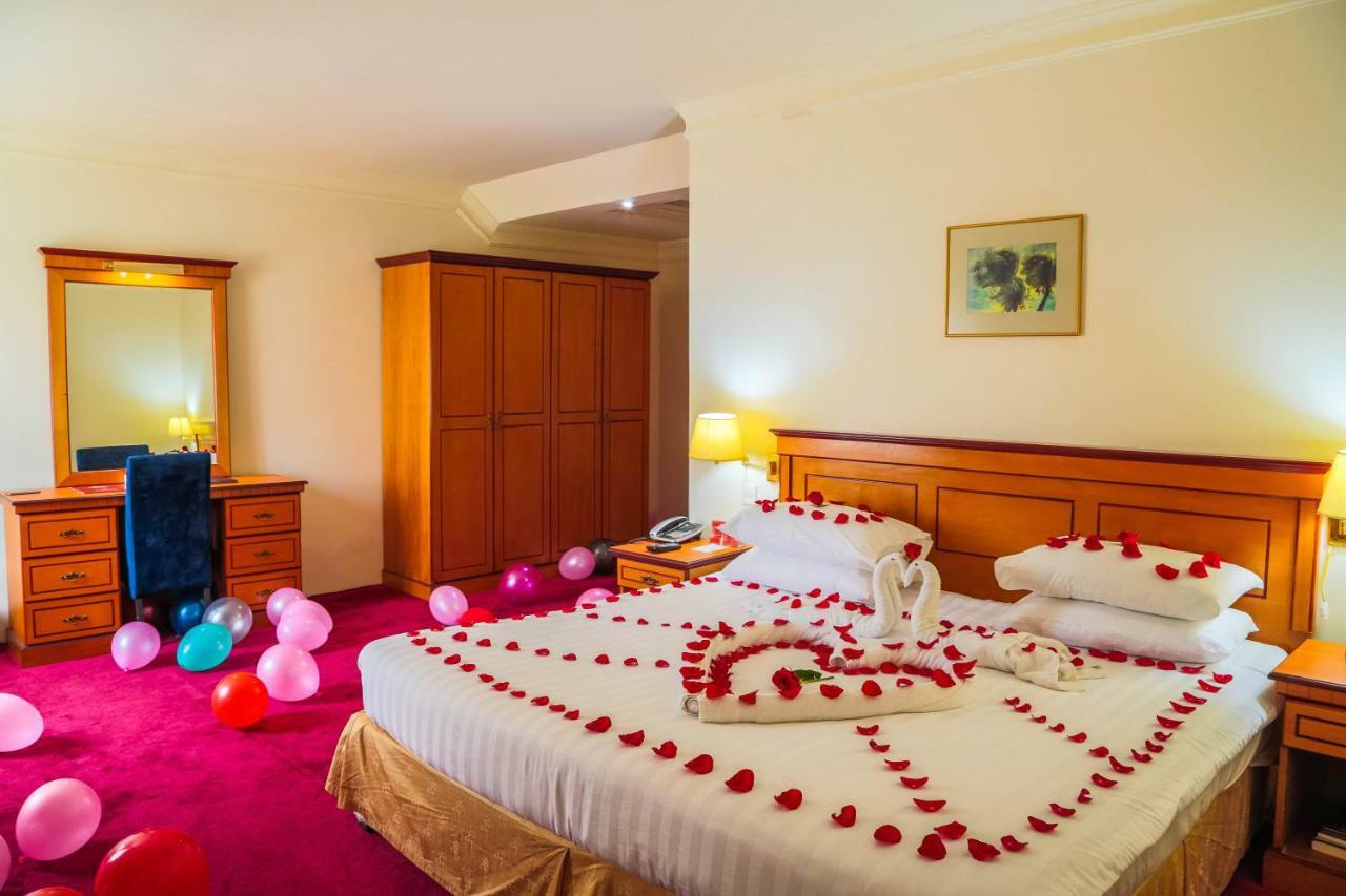 Gulf Pearl Hotel Манама Экстерьер фото